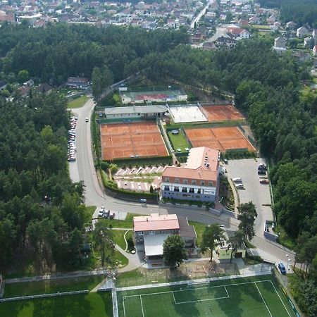 Hotel Sport Zruč Εξωτερικό φωτογραφία