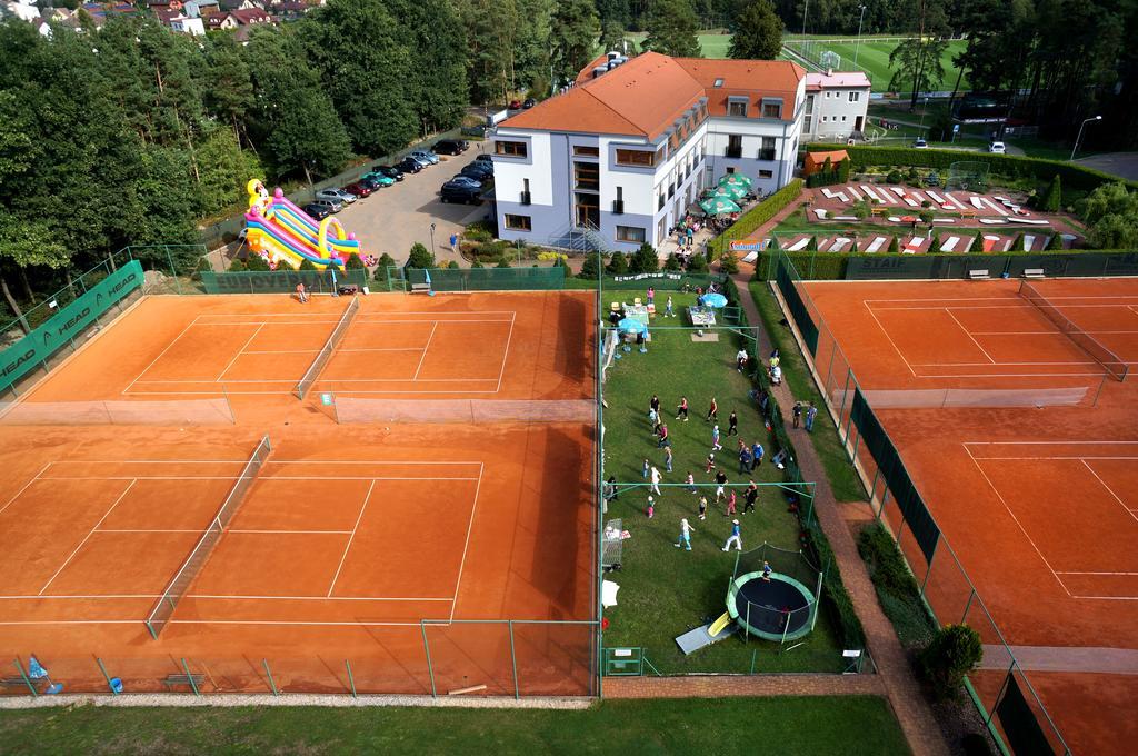 Hotel Sport Zruč Εξωτερικό φωτογραφία