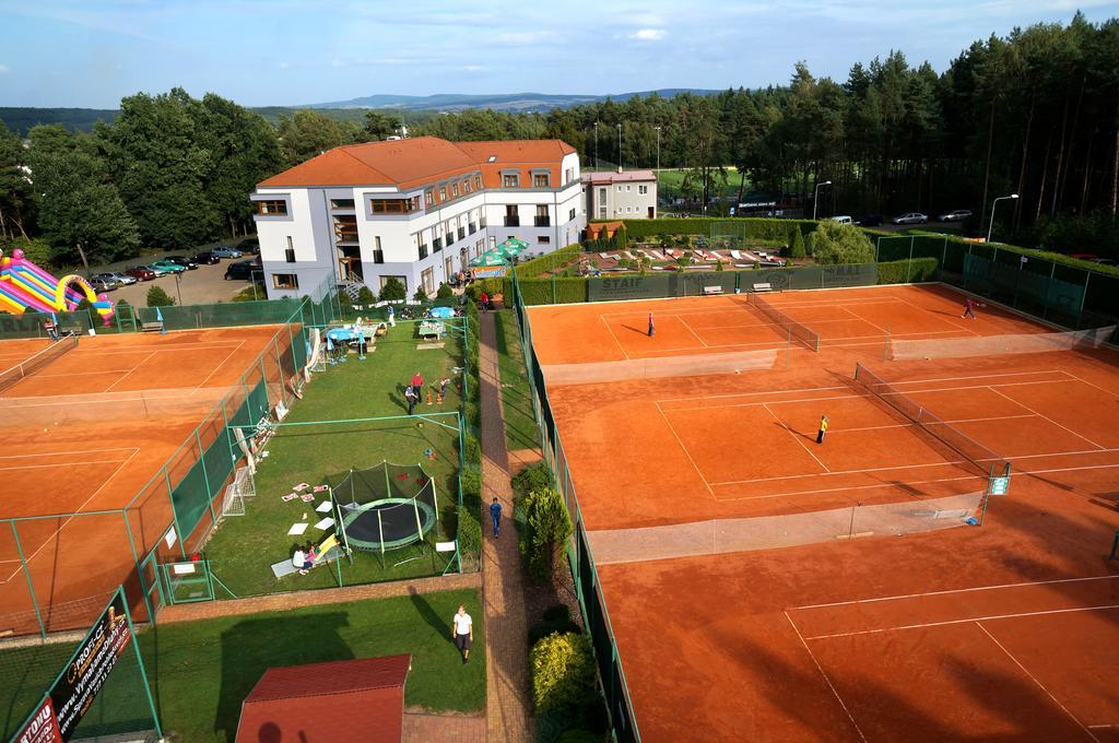 Hotel Sport Zruč Εξωτερικό φωτογραφία